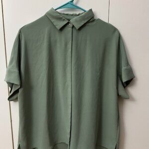 Short Sleeve Button Down Shirt - Sage - Size S